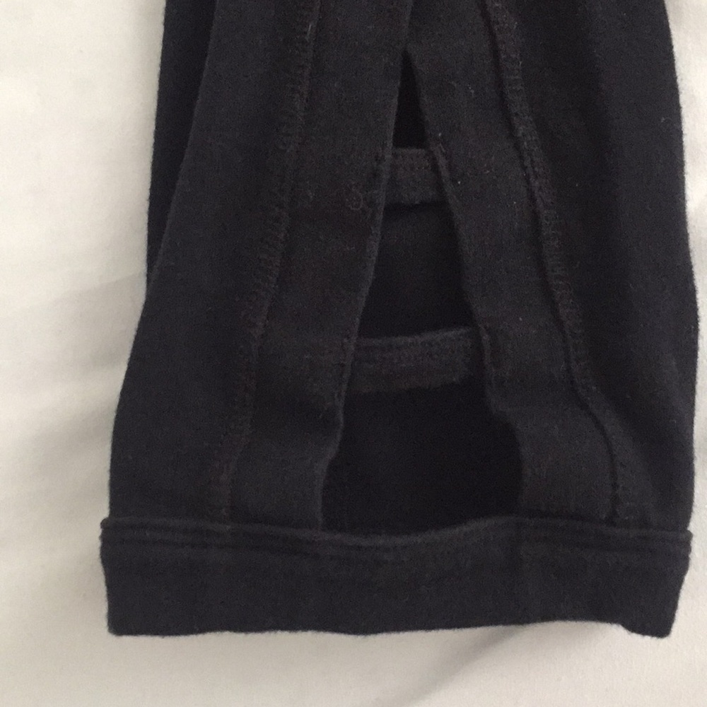 black capris - Picture 3 of 4